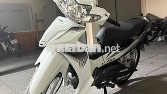 Honda Blade 110 2017 màu trắng đen