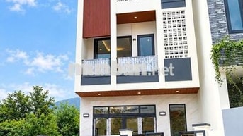 Nhà Diên Toàn 3 Tầng Mê Đúc Giá Chỉ 2tỷ750