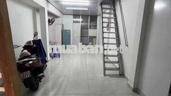Cho thuê nhà 3 tầng Kiệt Hoàng Diệu sau lưng mặt tiền . Nội thất bản