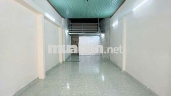 CHO THUÊ NHÀ TRỐNG SUỐT NGAY NGÃ TƯ TRUNG CHÁNH