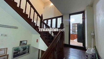 cho thuê nhà nguyên căn phố đầm trấu 50m2 x4T giá 17 triệu/1th KD