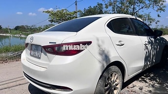 Mazda 2 2024 1.5 AT Tiêu chuẩn 62.000 km Trắng