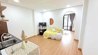 Cho Thuê Căn Hộ Ban Công Q7 – Gần Lotte Mart, UFM, RMIT, TDTU, SC Vivo