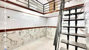 PHÒNG GÁC CAO ĐỨNG ĐƯỢC SẴN MÁY LẠNH NGAY LÊ TRỌNG TẤN GẦN AEON TP