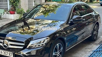 Mercedes-Benz C180 2020 62000 km Đen
