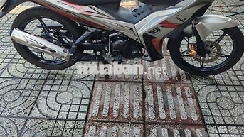 YAMAHA EXCITER MÀU BẠC