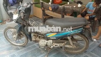 Yamaha Sirius màu Xanh