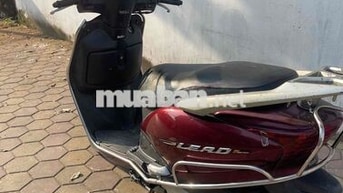 Honda Lead 2012 màu Đỏ