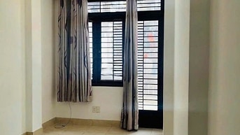 Nhà mặt tiền Cô Giang, Phú Nhuận, trệt 4 lầu, 4pn, 5wc, giá 20 tr