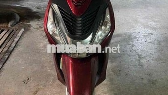 Honda Vision 2022 màu đỏ biển 75 ngay chủ ký