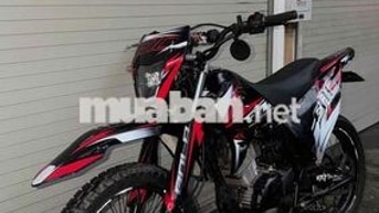 YAMAHA XTZ 125 MÀU ĐỎ ĐEN