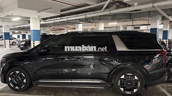 Kia Carnival 2022 Signature 2.2D 32000km Đen