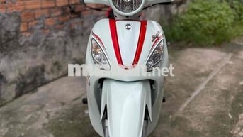 Xe máy SYM Angela 50cc trắng đỏ