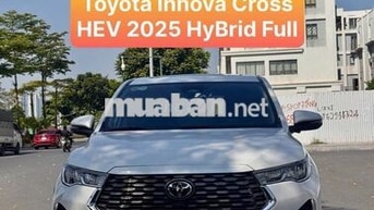 Toyota Innova Cross HEV 2025 Trắng 39.000km