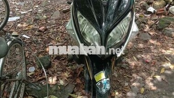 Yamaha Nouvo LX 135cc đen bạc