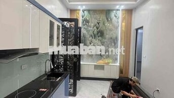 CHÍNH CHỦ CAM KẾT NHÀ CHUẨN -PHỐ CỔ -THANG MÁY- BA ĐÌNH
