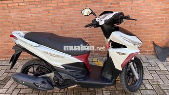 Honda Click 2016 125cc trắng đen đỏ