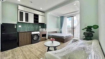 Khai trương phòng Studio ban công Tách bếp Ngay Gần Aeon Tân Phú