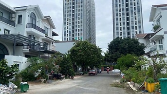 Bán Căn Biệt Thự Tại KDC 13E Làng Việt Kiều, Giá Bán 18T, Sổ Hồng 
