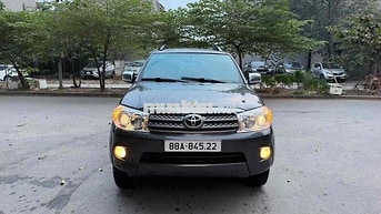 Toyota Fortuner 2009 Tự động 7 chỗ Xám