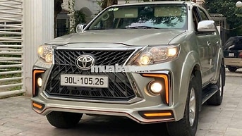 Toyota Fortuner 2010 Tự động Bạc
