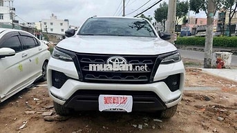 Toyota Fortuner 2022 93000 km Trắng