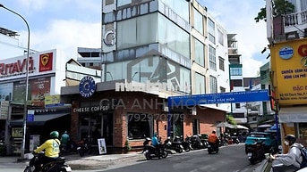 Cho thuê góc 2MT Thành Thái, Q10, 5x20m, Trệt 3 lầu
