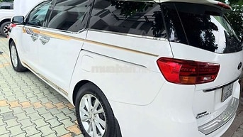 Kia Sedona 2019 SX 80000 km trắng