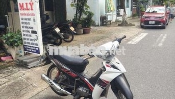 Yamaha Sirius màu Trắng đen biển số 43