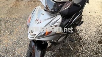 Yamaha Exciter màu bạc đen