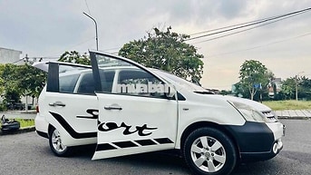 Nissan Grand Livina 2012 STD nhập Nhật 7 chỗ Trắng