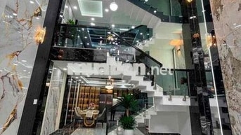 NHÀ FULL NỘI THẤT 3 LẦU ĐẲNG CẤP SANG XỊN GIÁ 18,5 TRIỆU