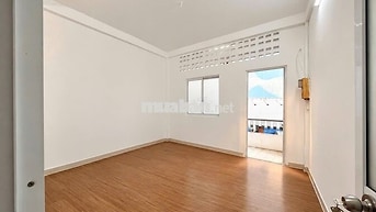 CĂN HỘ 70M² (3PN) TRUNG TÂM Q.10 – NGUYỄN DUY DƯƠNG – GIÁ CHỈ 8.5TR/TH