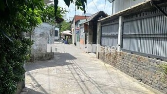 CHO THUÊ PHÒNG Q12, DT 30M2, NHÀ MỚI, AN NINH, CÁCH MT 50M, GIÁ 2,4TR