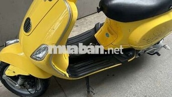 PIAGGIO VESPA LX 125 VÀNG Ý