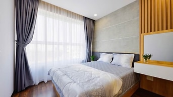 CC 2tỷ/2PN sổ sẳn, đường Nguyễn Huy Lượng, view hồ bơi, 0799.303.195