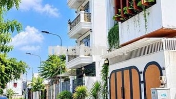 ĐẤT SHR 5*20m ĐƯỜNG VĨNH LỘC HẺM 8M THÔNG LH ***