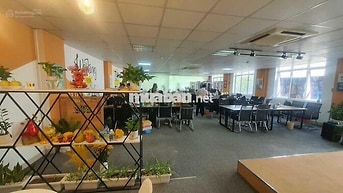 Cần cho thuê 120 m2 làm văn phòng, MBKD giá 20 triệu/tháng