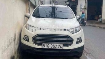 Ford EcoSport 5 chỗ Xăng trắng