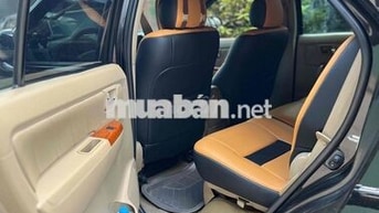 Toyota Fortuner 2.7V , 2 cầu số tự động