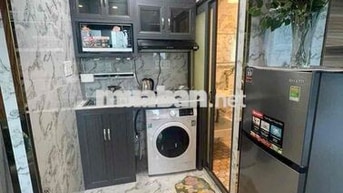 Chính Chủ Cho Thuê 30p 30wc Thanh Máy Q.1 Giá 162tr Cọc 2 Tỷ Trả Cọc K