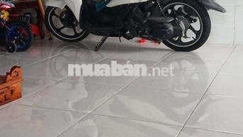 Yamaha Nouvo màu trắng