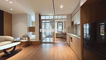 Căn hộ ban công tách bếp ngay cầu kiệu tách bếp siêu sang Tân định Q1