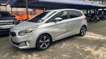 Kia Rondo 2016 7 chỗ màu Bạc