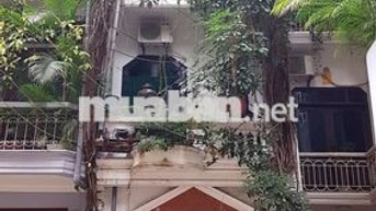 Bán nhà riêng Vũ Thạnh,Đống Đa,10,4 tỷ, 45m2,5m đường,ô tô trong nhà