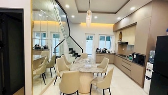 Cho thuê nhà Park Riverside dt 5x15m trệt 2 lầu giá 16 triệu