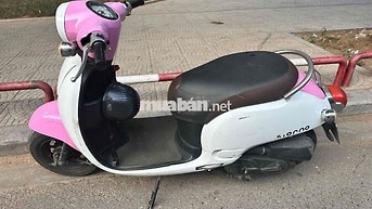 Xe tay ga 50cc Giorno Hồng trắng