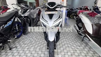 Honda Vario 150 150cc màu Bạc