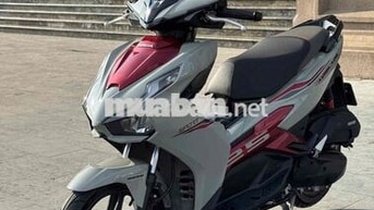 Honda Air Blade 125 Xám đỏ
