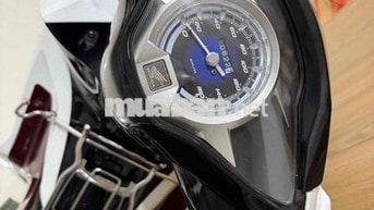Honda Future 125 10.000km màu Trắng